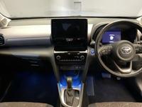 TOYOTA YARIS CROSS Photo 4