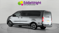 Vauxhall VIVARO LIFE Photo 4