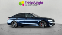 BMW 3 Series Photo 8