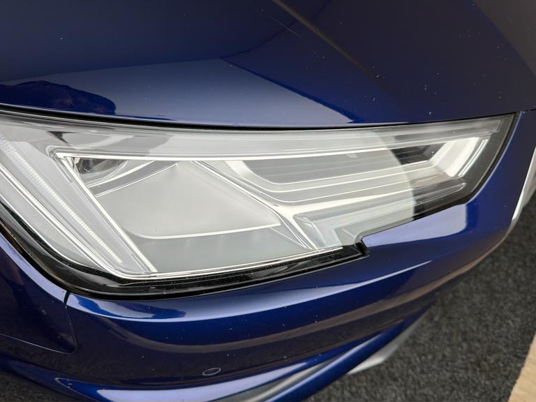 AUDI A4 Photo bsapi-47e8ef0848f07898bf6ab9259574f8c9bc09481f.jpg