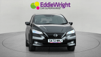 NISSAN Leaf Photo 1