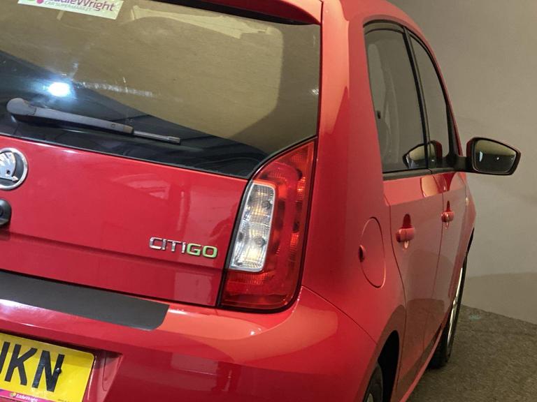 ŠKODA CITIGO Photo bsapi-4864a0526132c57e6ec3ae0acad8a5c34d199ce9.jpg