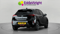 VAUXHALL Corsa Photo 5
