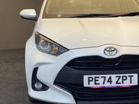TOYOTA YARIS Photo 31