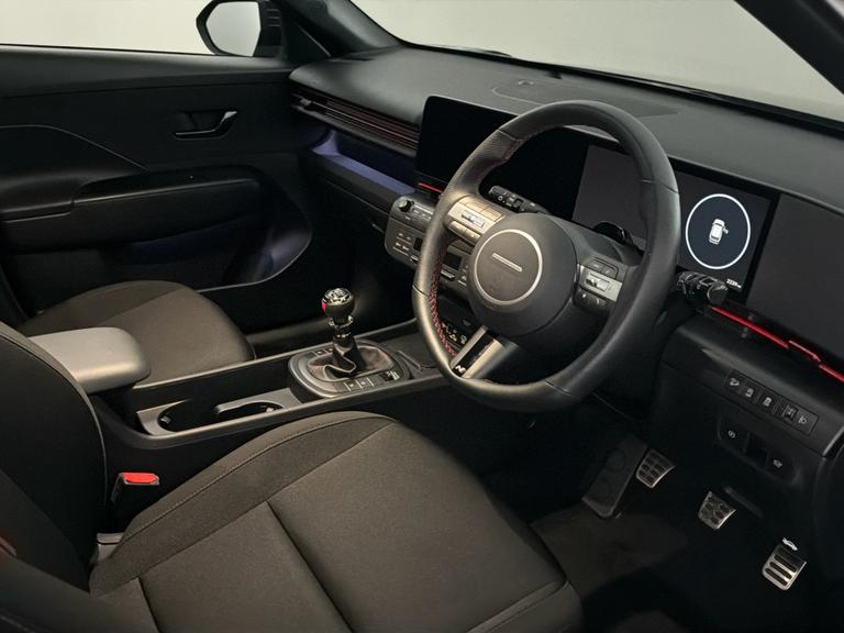 HYUNDAI KONA Photo bsapi-48db513bbd8fa8a8d231896469c9768dfe8c83ae.jpg
