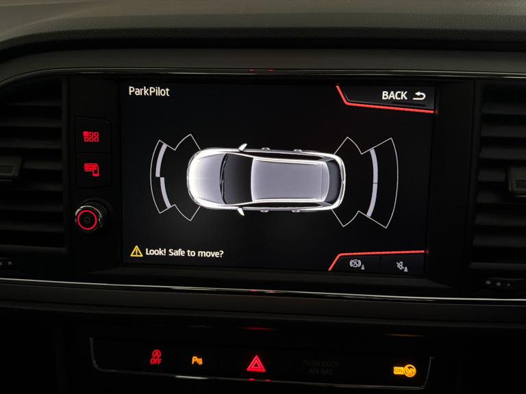 SEAT LEON Photo bsapi-48ff0d4abf3dd0e733d6b5d96effbf4f35aa7fd8.jpg