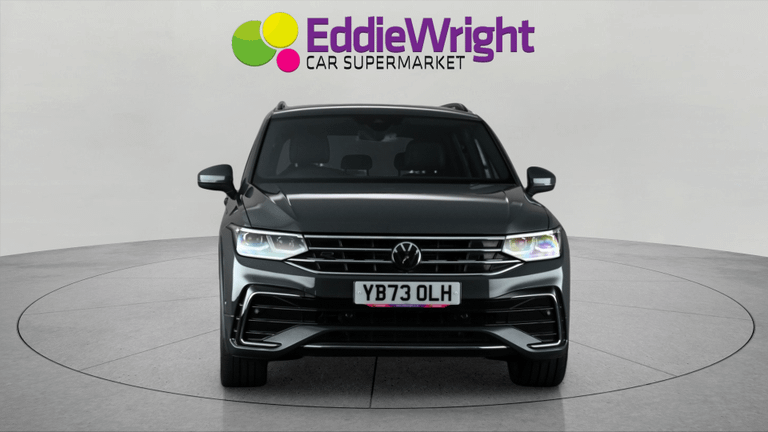 Volkswagen TIGUAN Photo bsapi-4967bb70134bb1886bad5be54fe720ffd06fa08b.jpg