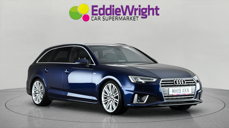AUDI A4 Photo bsapi-4a0994b2011e2be84bbe04fc62d58b79be05da47.jpg