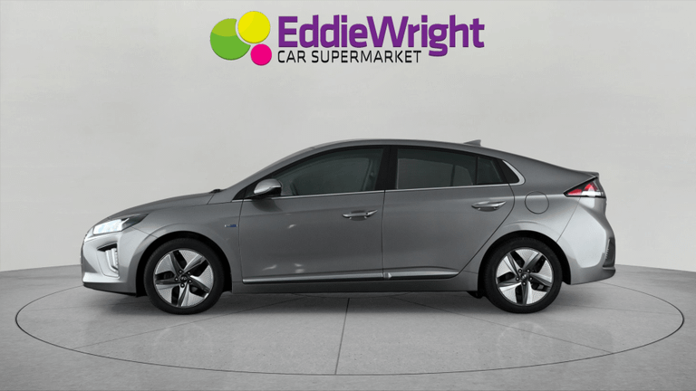 HYUNDAI IONIQ Photo bsapi-4a1022126493b198932b668e9dcbf739df865351.jpg