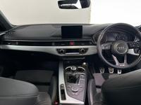 AUDI A4 Photo 10