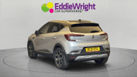 RENAULT Captur Photo 1