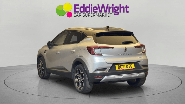 RENAULT Captur Photo bsapi-4a42208bd97386d4dcbe1817cf13f41da66b69f0.jpg