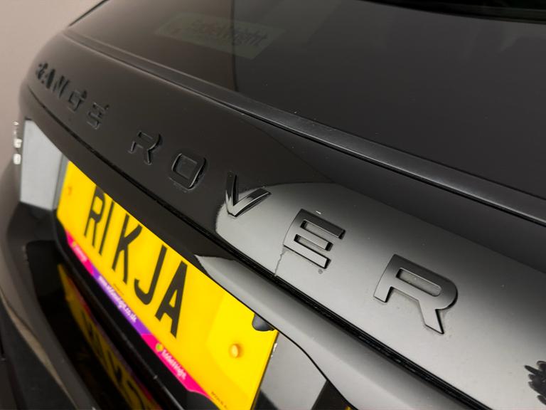 LAND ROVER RANGE ROVER SPORT Photo bsapi-4a7cfa5a602ba6a804af8030cc79cd04afc5b2b2.jpg