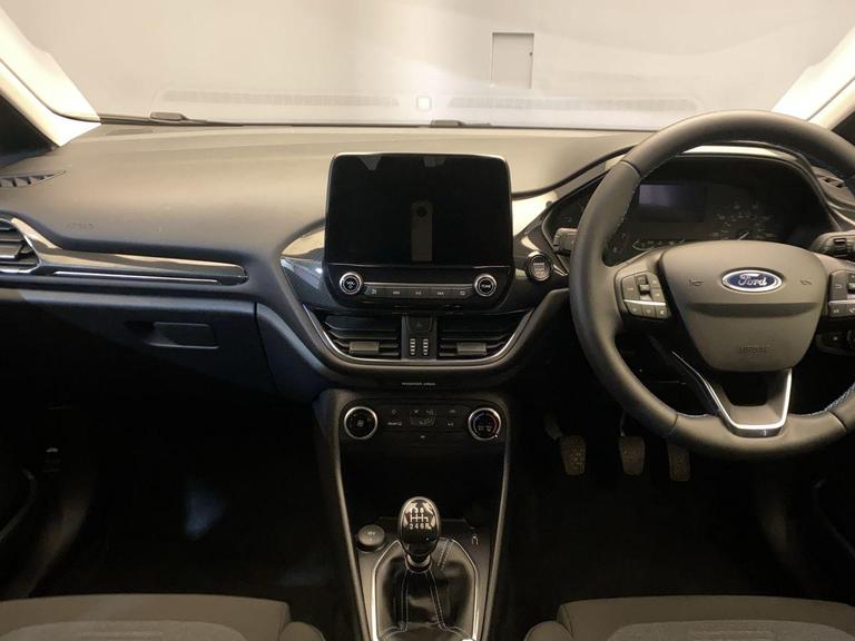 FORD FIESTA Photo bsapi-4ad202bf42a6829f01082ecc6483ca92e75459f0.jpg
