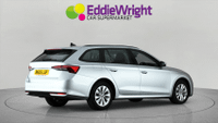 ŠKODA Octavia Photo 6