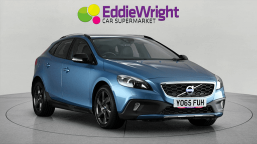 VOLVO V40 2.0 D2 120 Bhp LUX (NQ)