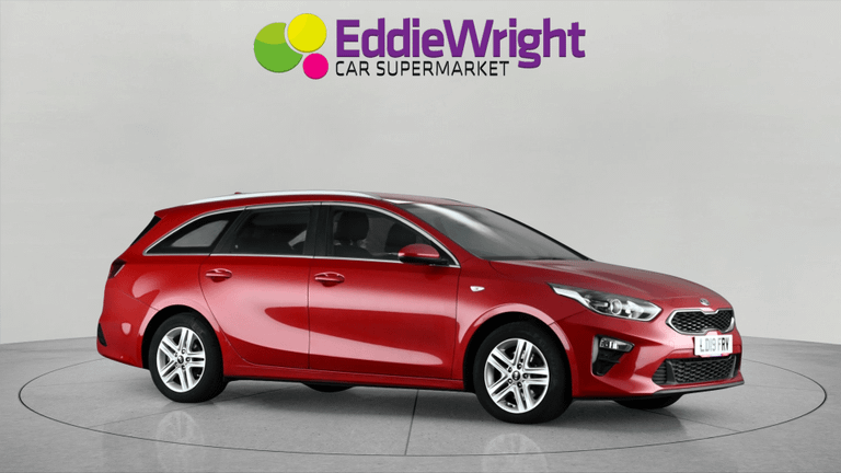 KIA Ceed Photo bsapi-4c4429529756f815e65e6e67e8d36dfa1c9632de.jpg