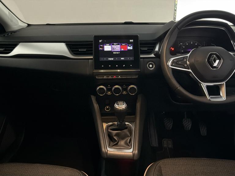 Renault Captur Photo bsapi-4c7c39eac29af3faa672bf48d656068d97e1581b.jpg
