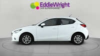 Mazda Mazda2 Photo 3