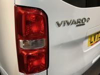 Vauxhall VIVARO LIFE Photo 18