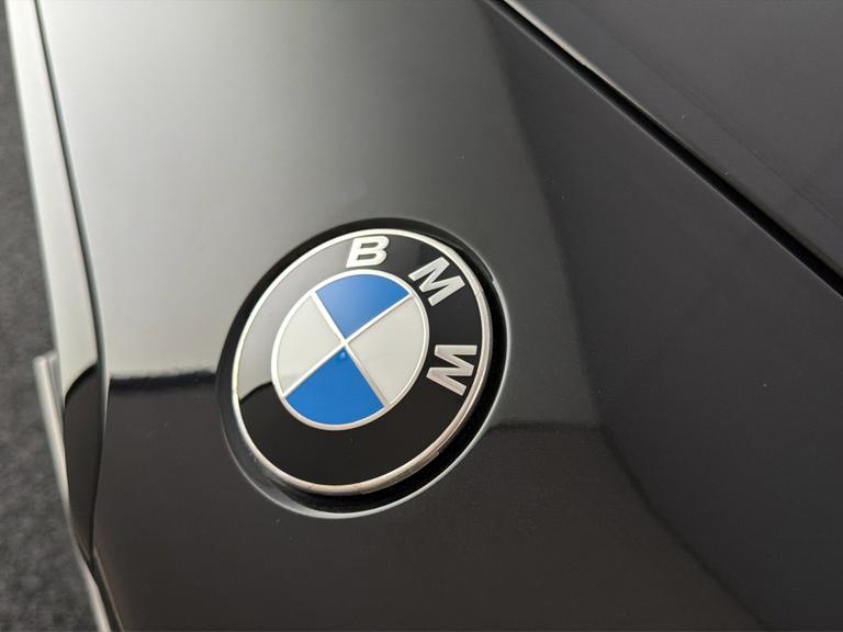 BMW Z4 Photo bsapi-4e7787c03b9b39e04218b3cb6de35d58458c0111.jpg