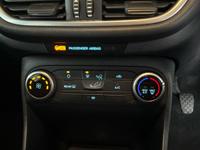 Ford FIESTA Photo 11