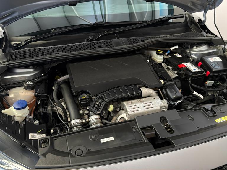 VAUXHALL Corsa Photo bsapi-5051e0ada01052afd6b9911a20885ed6ddcced84.jpg