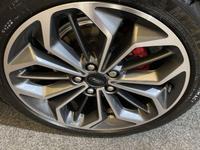 FORD FOCUS Photo 24