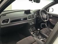 Audi Q3 Photo 23