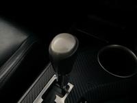 TOYOTA Rav4 Photo 12