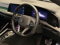 Volkswagen GOLF Photo 3