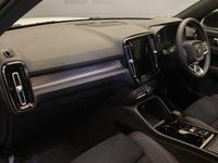 VOLVO XC40 Photo 24