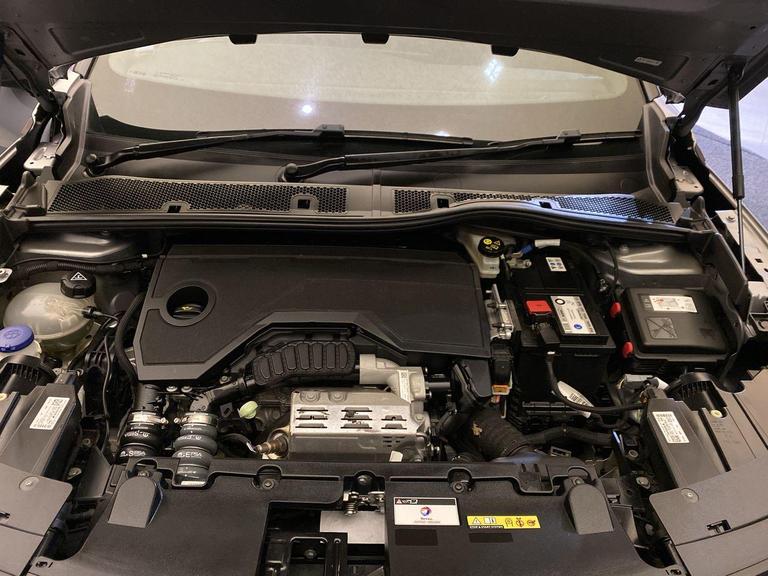 Vauxhall MOKKA Photo bsapi-5292604c3749a0f64c0e8f68844a00e24fce154b.jpg