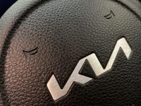 Kia STONIC Photo 16