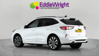 FORD Kuga Photo 4