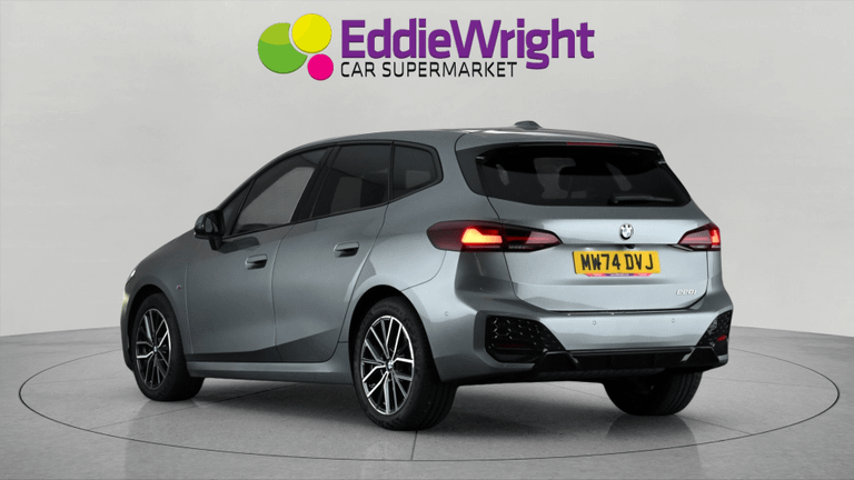 BMW 2 SERIES Photo bsapi-5371ad9c83c1f8db15314464bf57e4fc1cd042fc.jpg