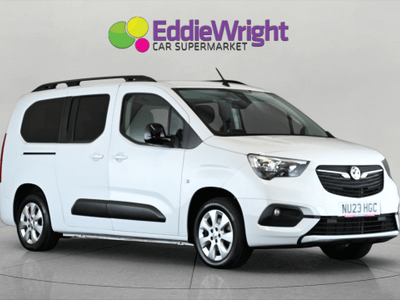 2023 VAUXHALL COMBO LIFE 50 KWH 136 PS DESIGN XL VQ 7 SEATER SAT NAV... photo