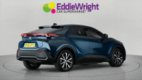 TOYOTA C-HR Photo 6