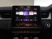 RENAULT CAPTUR Photo 16