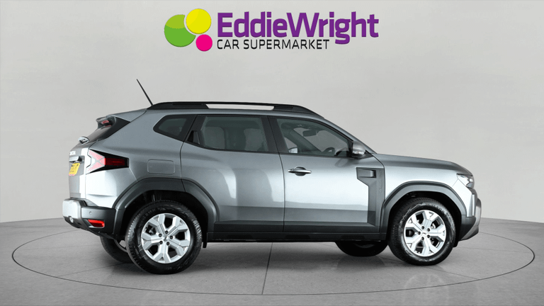 DACIA Duster Photo bsapi-550c41483b8307ab12072a498871eb79743f4da7.jpg