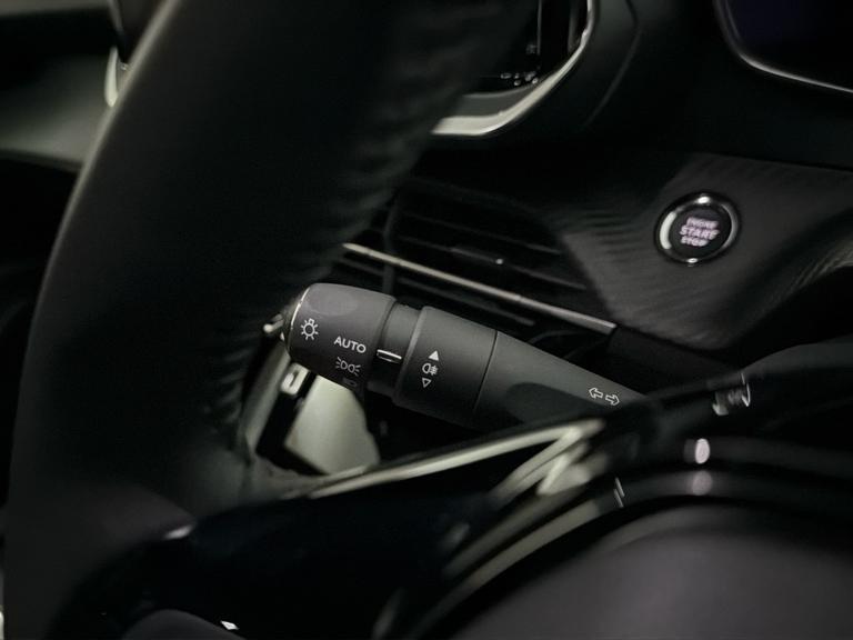 PEUGEOT 2008 Photo bsapi-559434259f40ae76a190c740f80d5856d9abd068.jpg