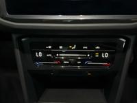 VOLKSWAGEN Tiguan Photo 17