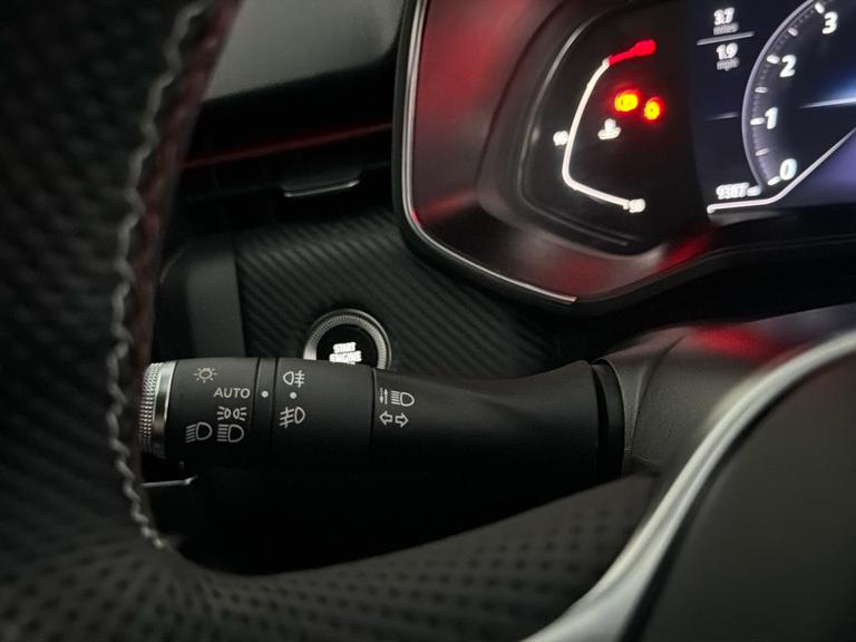 RENAULT Clio Photo bsapi-56f83f7b93d2da09c5bbbb5a238f47307cd2784d.jpg