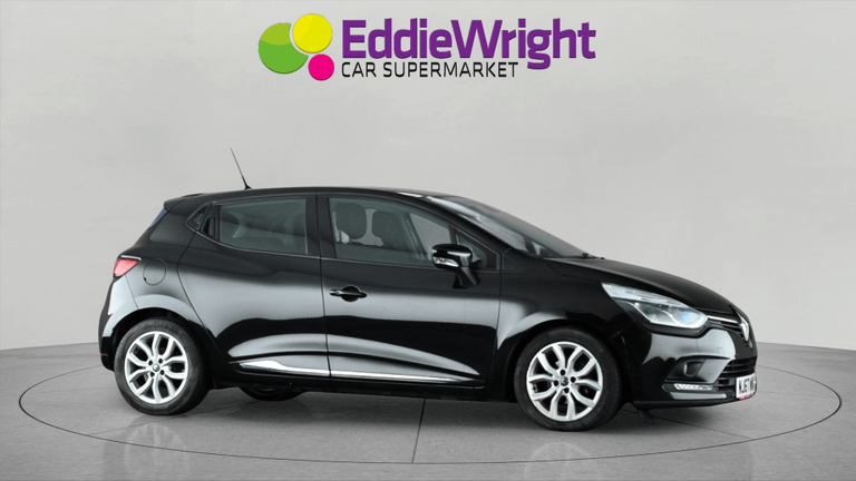 RENAULT Clio Photo bsapi-56ff806f115176cb45fa16080142b6524613e0f2.jpg