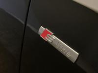 Audi A4 AVANT Photo 18