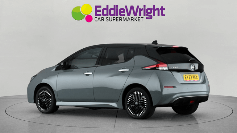 NISSAN LEAF Photo bsapi-5821581b709e8694e2f45e89671bd9b2a6067c3c.jpg
