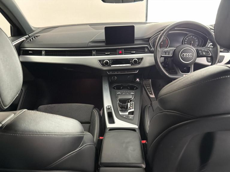 AUDI A4 Photo bsapi-595d422aa8165400f6e3a773a2f201908b856010.jpg