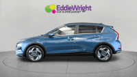 HYUNDAI BAYON Photo 2
