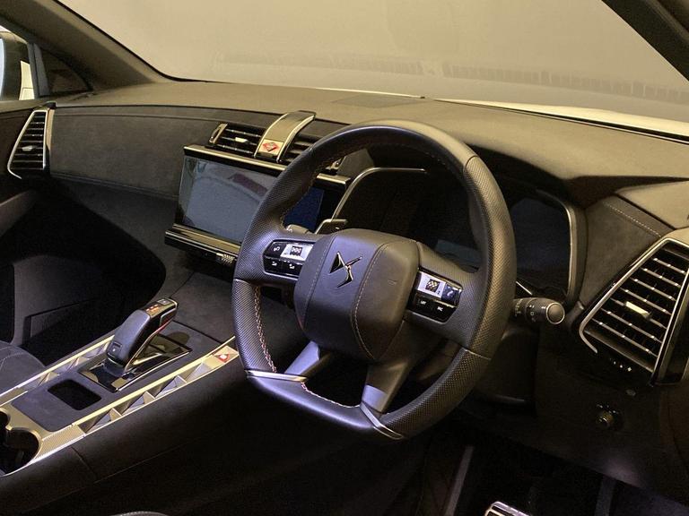 DS AUTOMOBILES DS 7 Photo bsapi-59cc48cdb1277ccc46444972040c7d3d05c25a45.jpg