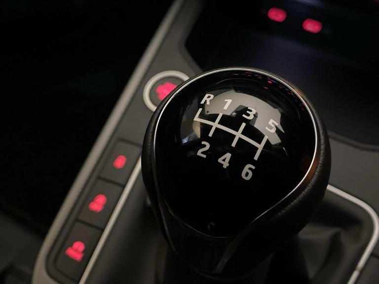 SEAT IBIZA Photo bsapi-59e24ed9131ced025520c359837d2cd0a3c21f2e.jpg